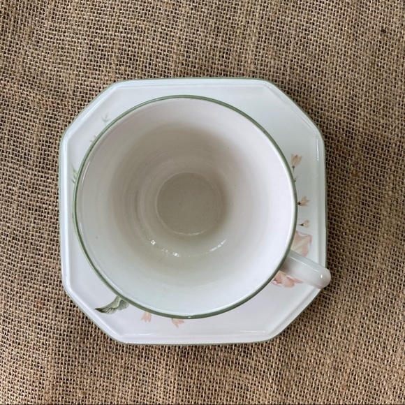 Vintage MIKASA Continental Amsterdam Footed Cup & Saucer Set Floral #F3102 Tea - Picture 3 of 8